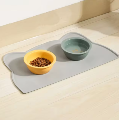 SPK Silikonová podložka pod misky pro psy a kočky 46×26 cm