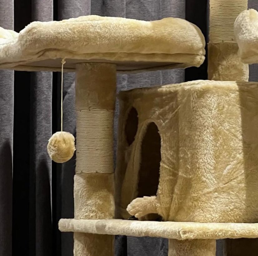 Škrabadlo Aura XL, krémové, 60 × 55 × 172 cm